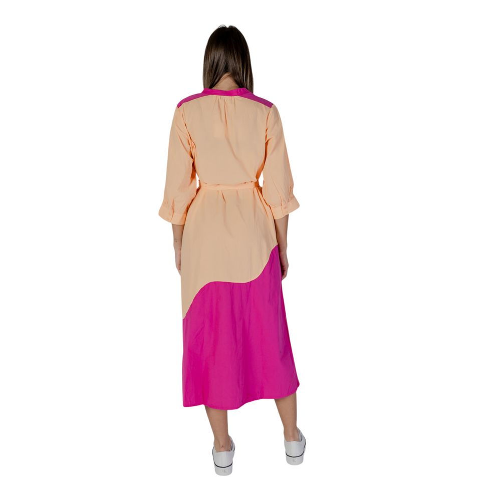 Oranges Baumwollkleid