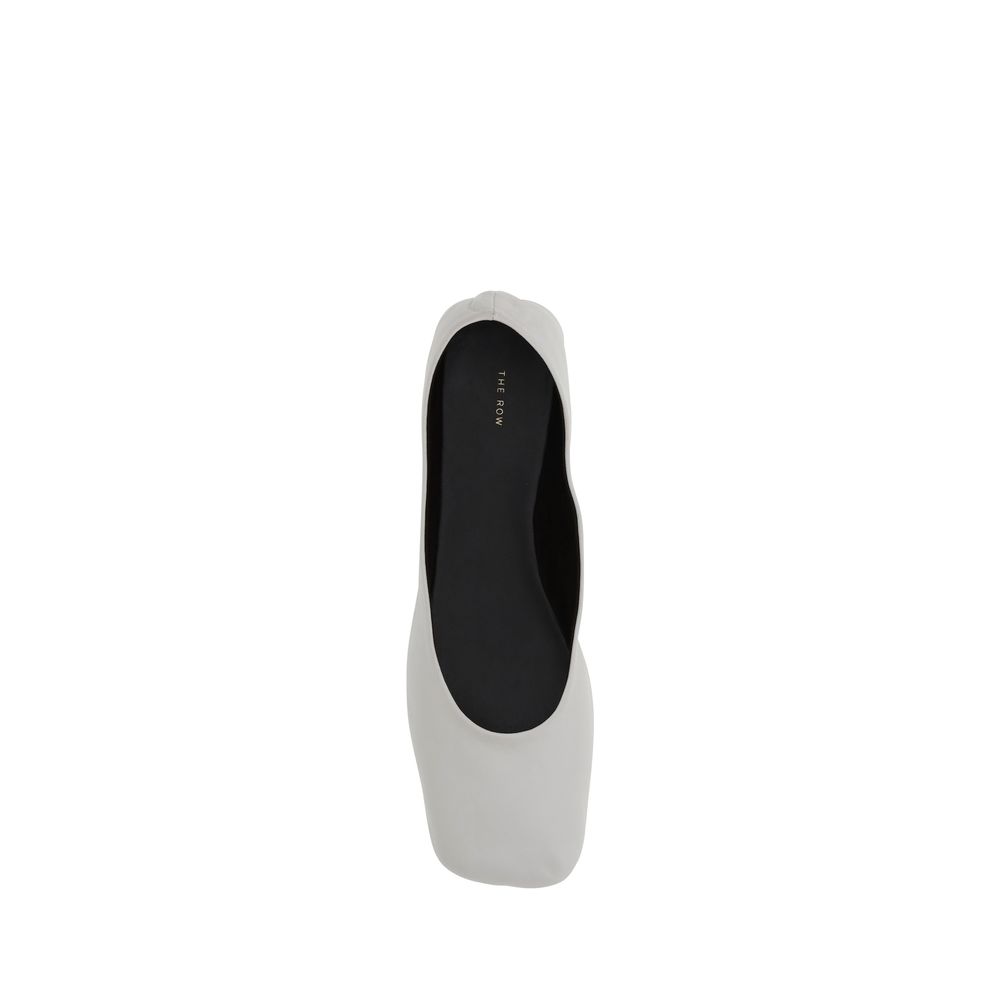 Square Ballerinas