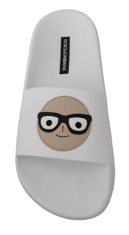 Schicke weiße Slide-Sandalen – luxuriöse Sommerschuhe