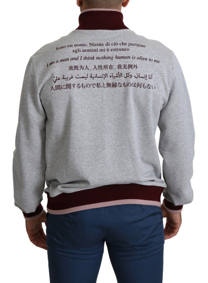 Eleganter grauer Rollkragenpullover mit lateinischem Motiv