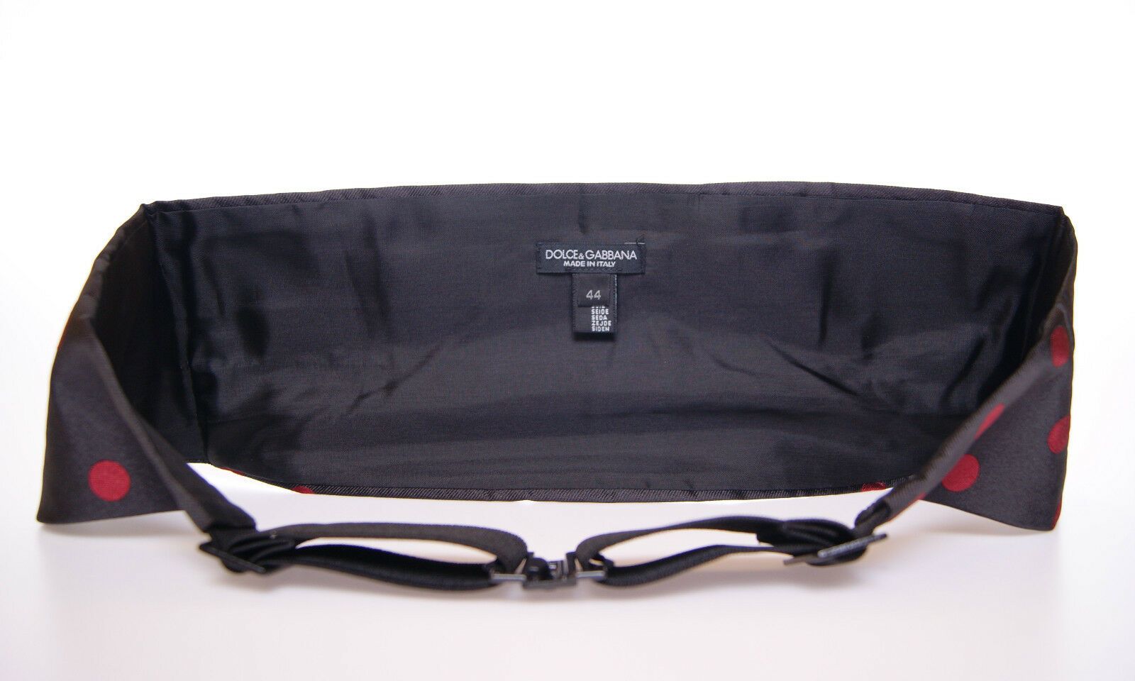 Exquisiter schwarzer Seidenkummerbund mit roten Punkten