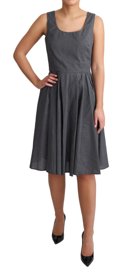 Elegantes ärmelloses A-Linien-Kleid mit Punkten