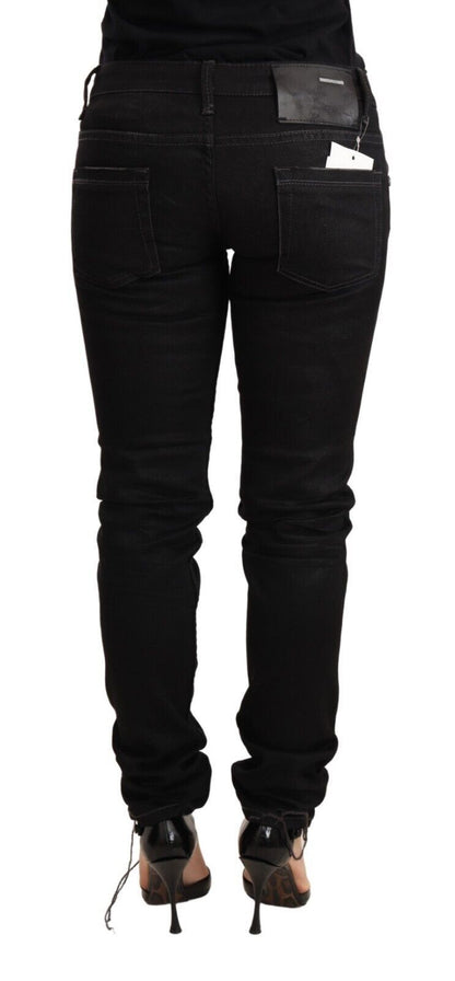 Schicke, verwaschene Röhrenjeans in Schwarz