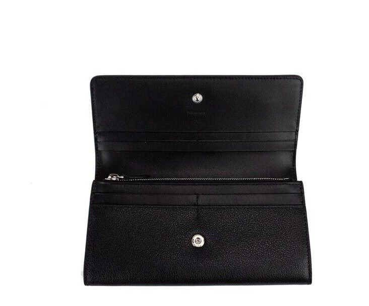 Porter – Schwarze Clutch mit Überschlag aus genarbtem Leder mit geprägtem Markenlogo