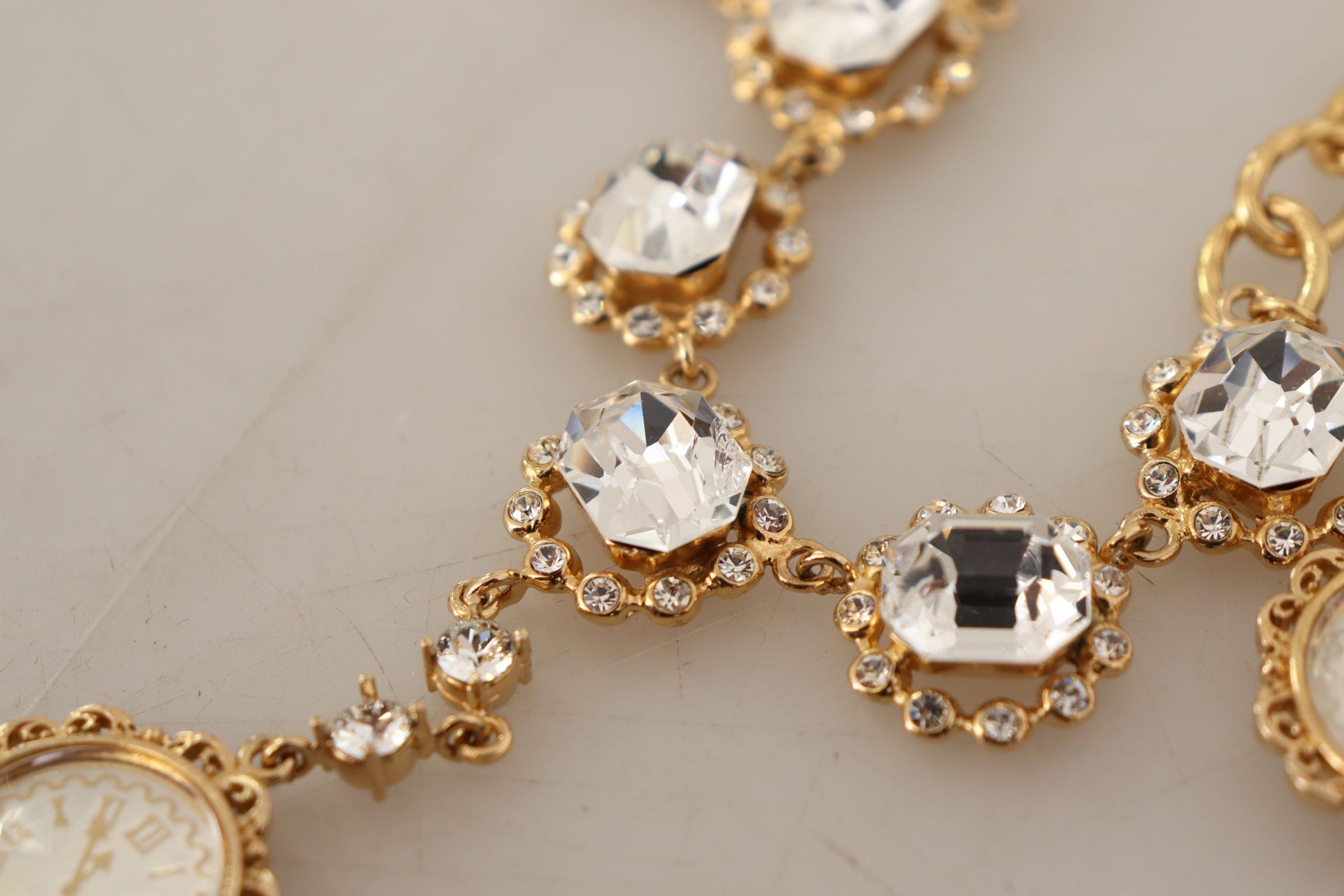 Elegante zeitlose Statement-Kette