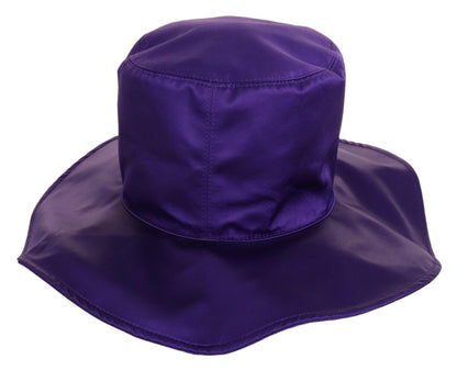 Eleganter Zylinder aus lila Seide