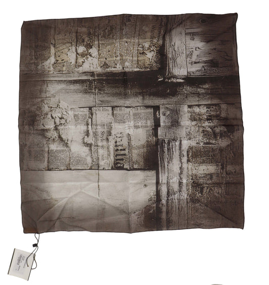 Eleganter Baumwollschal mit Zeitungsdruck