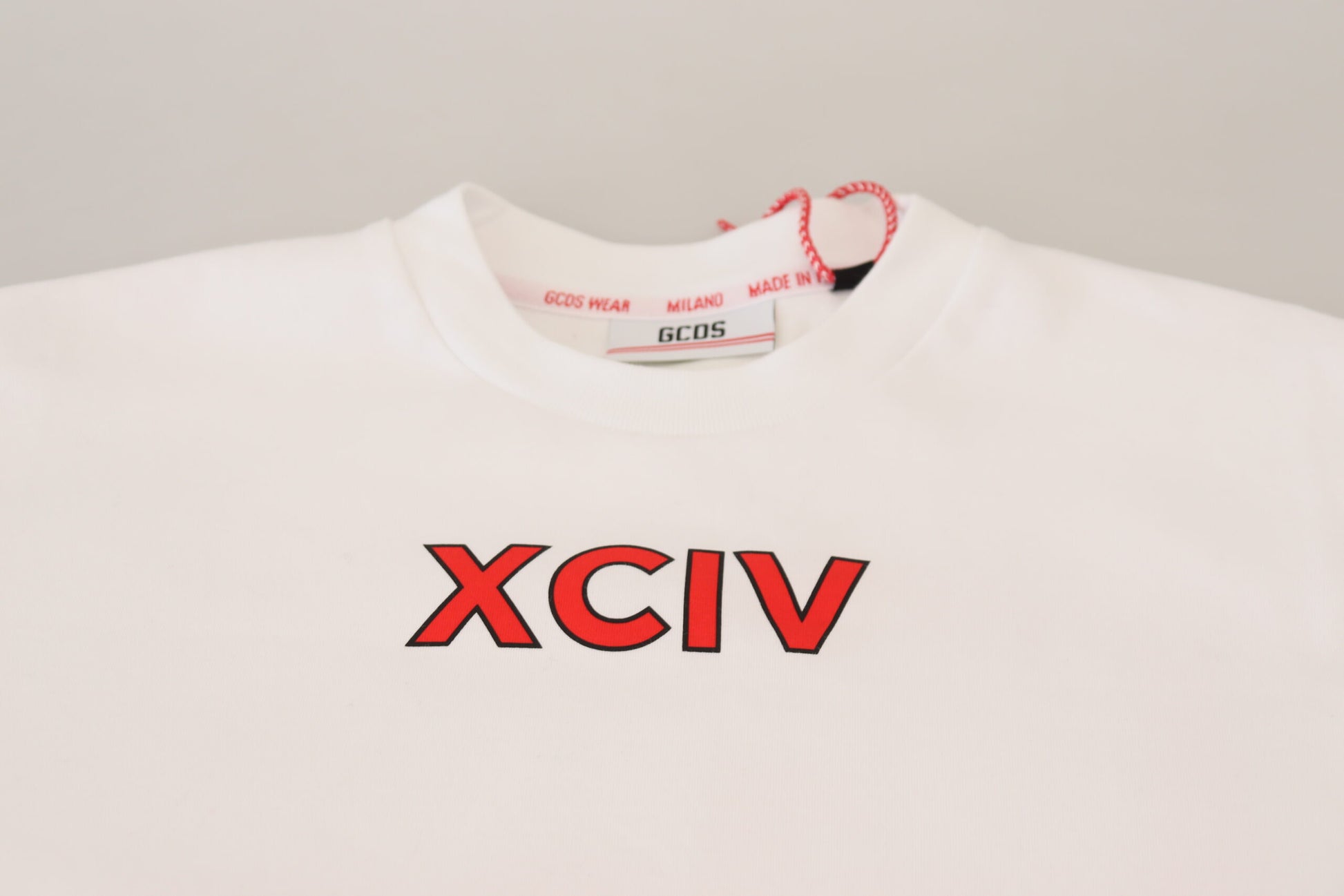 Atemberaubendes authentisches GCDS-Baumwoll-T-Shirt