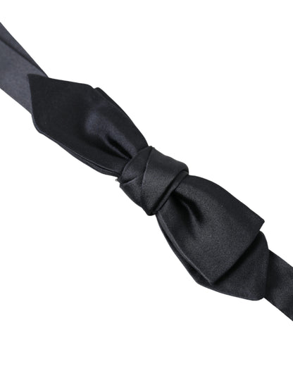 Elegante dunkelblaue Seidenfliege