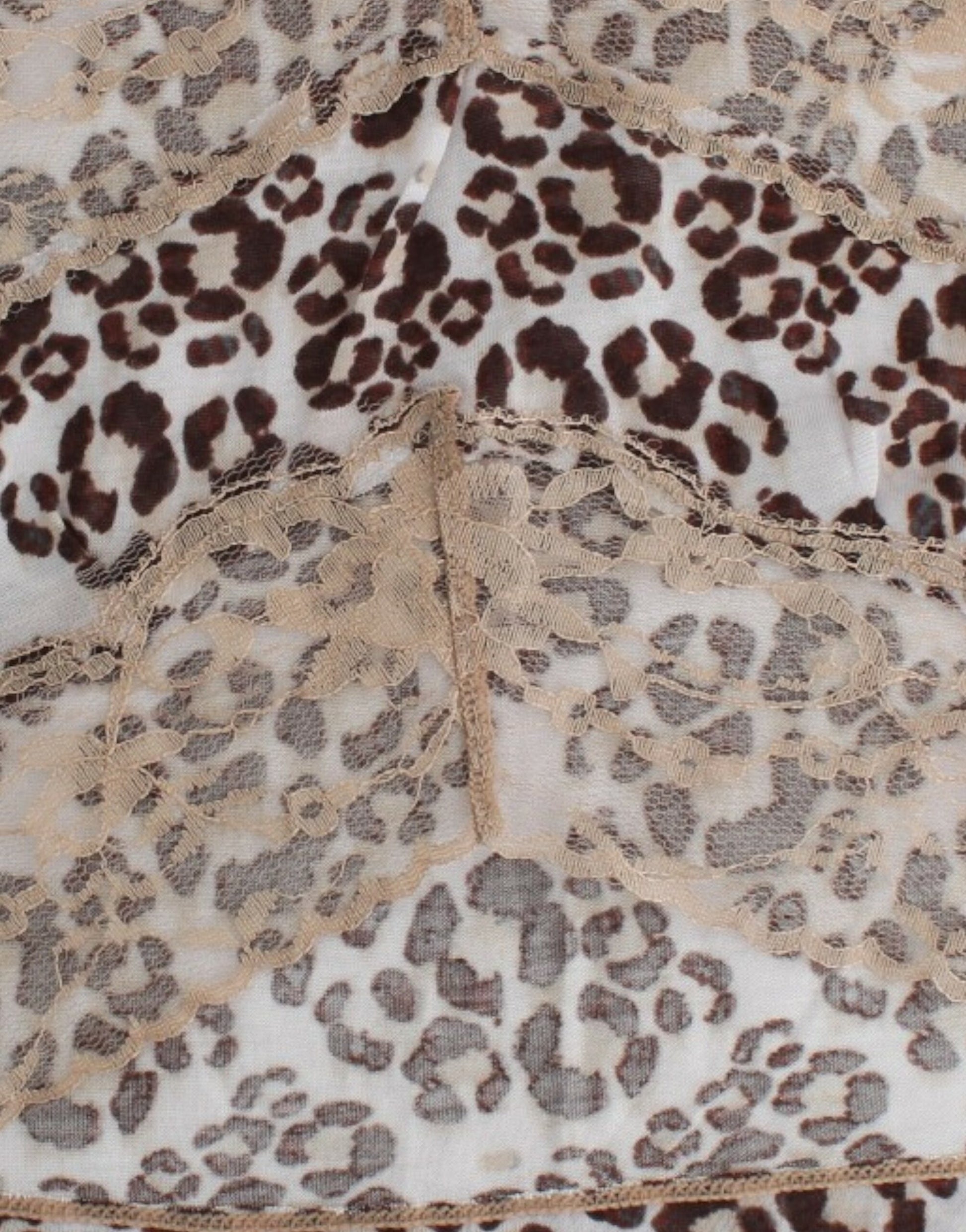 Elegantes Langarm-Top mit floraler Spitze