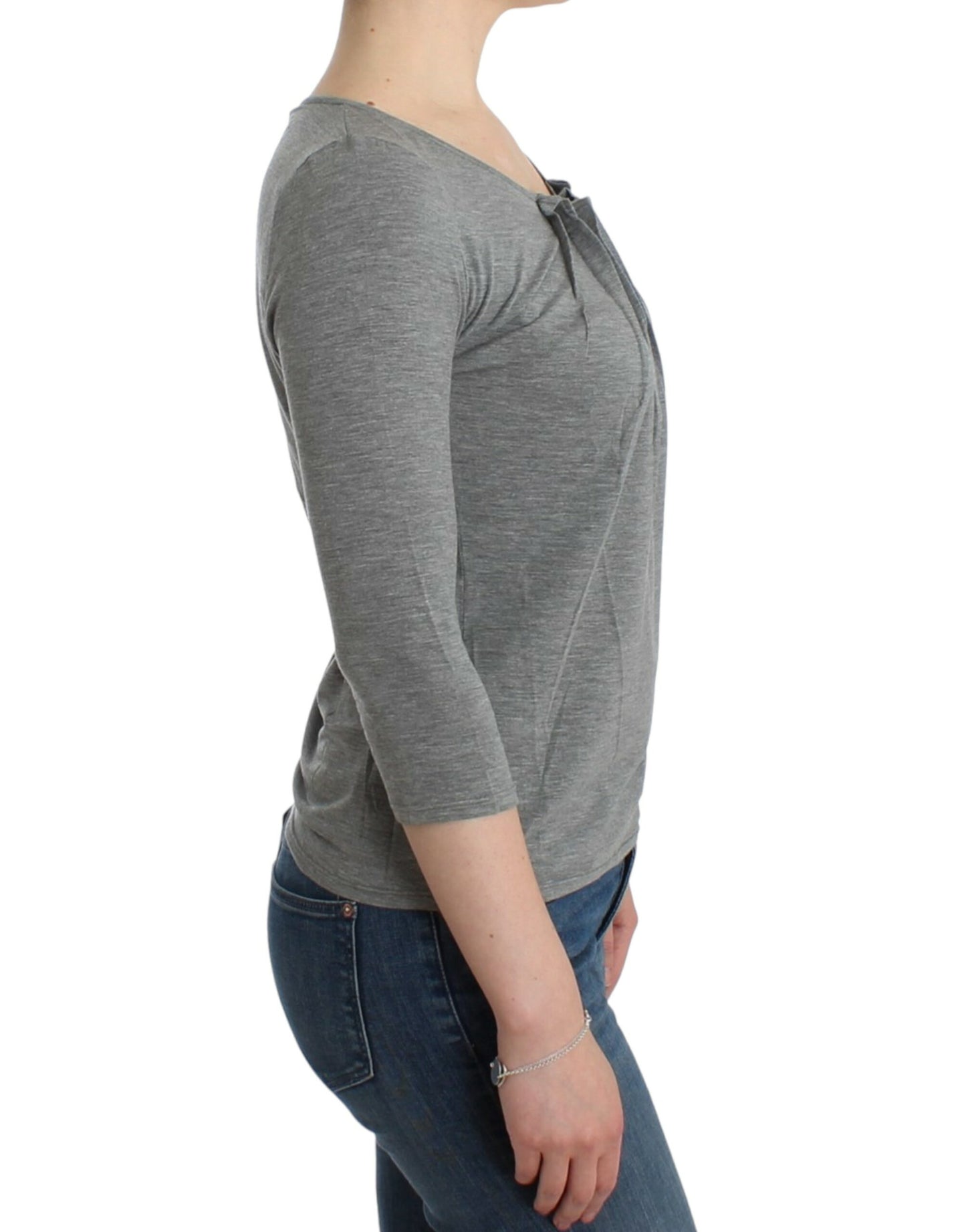 Eleganter grauer Pullover aus Kaschmirmischung