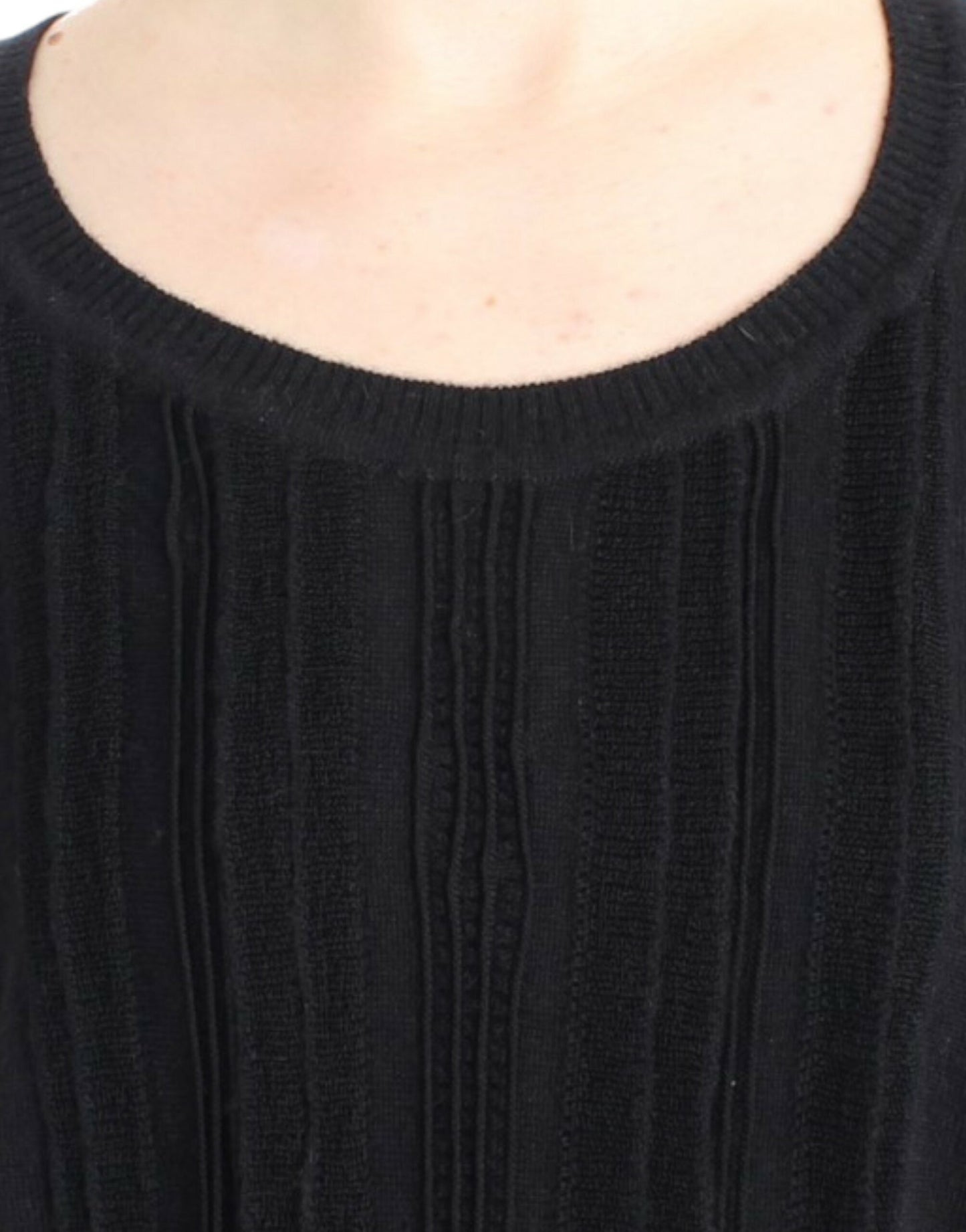 Eleganter kurzärmliger schwarzer Pullover