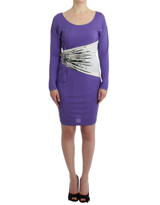 Elegantes lila Jerseykleid mit Blumenmuster