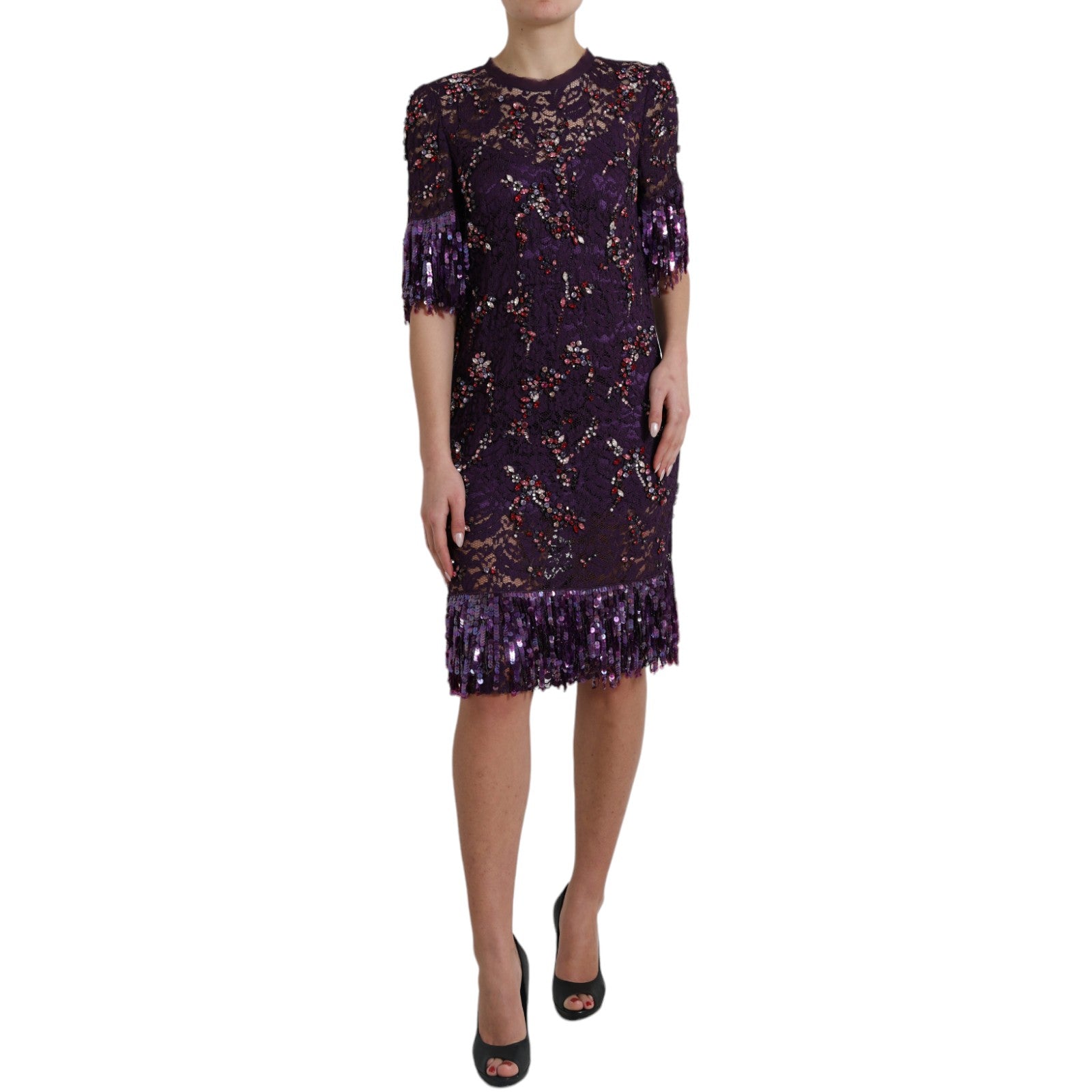 Elegantes lila Kleid aus floraler Spitze und Kristallen