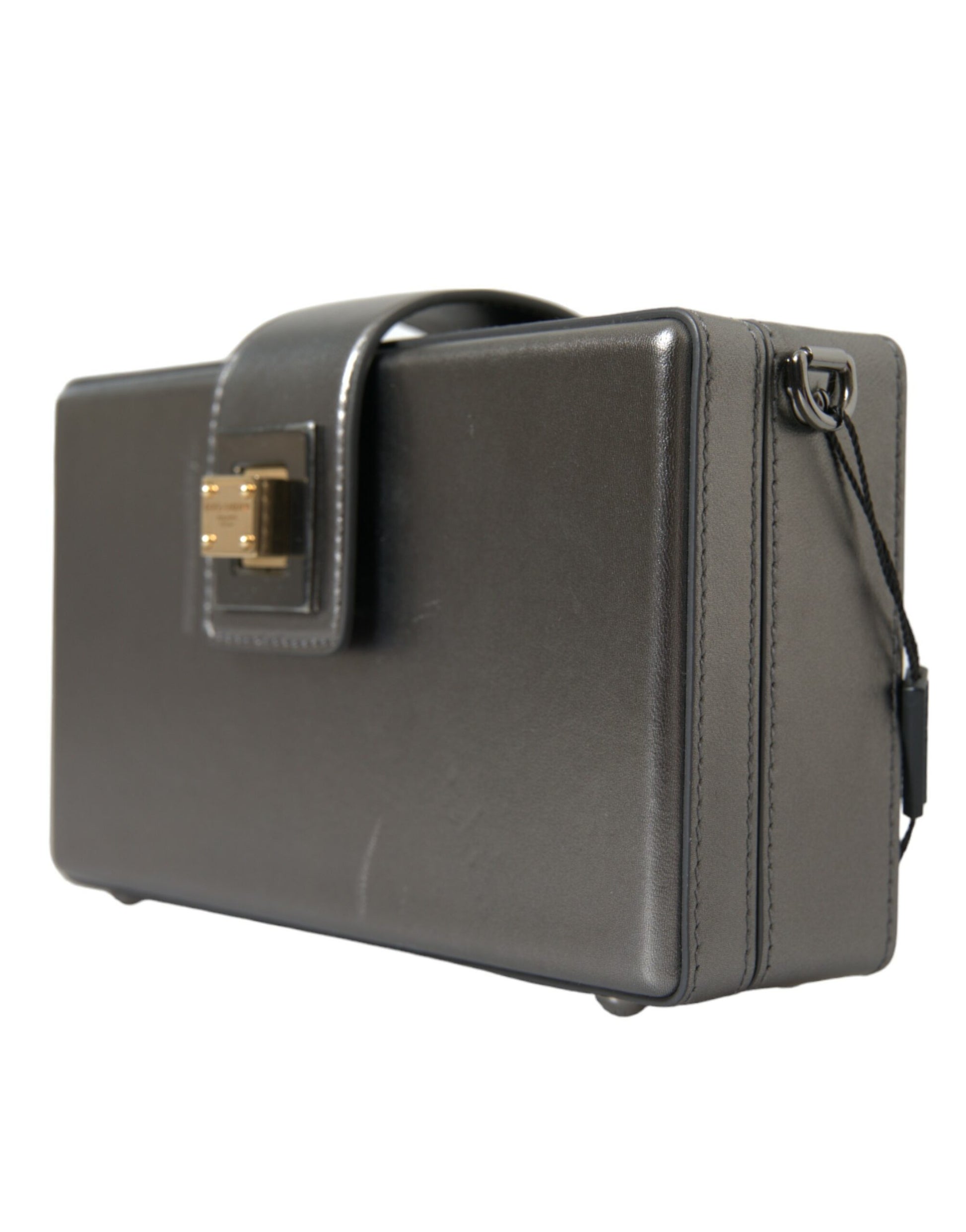 Schultertasche aus Kalbsleder in Metallic-Grau mit Kettenriemen