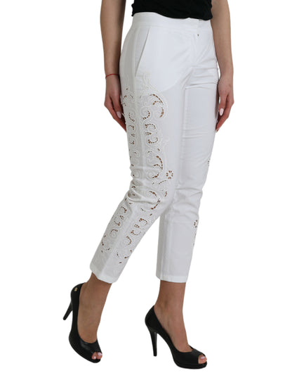 Elegante weiße konische Hose mit mittelhohem Bund