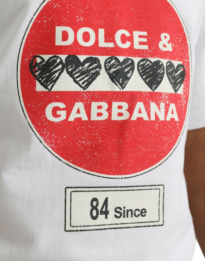 Weißes Amor Heart Baumwoll-T-Shirt mit Rundhalsausschnitt und kurzen Ärmeln