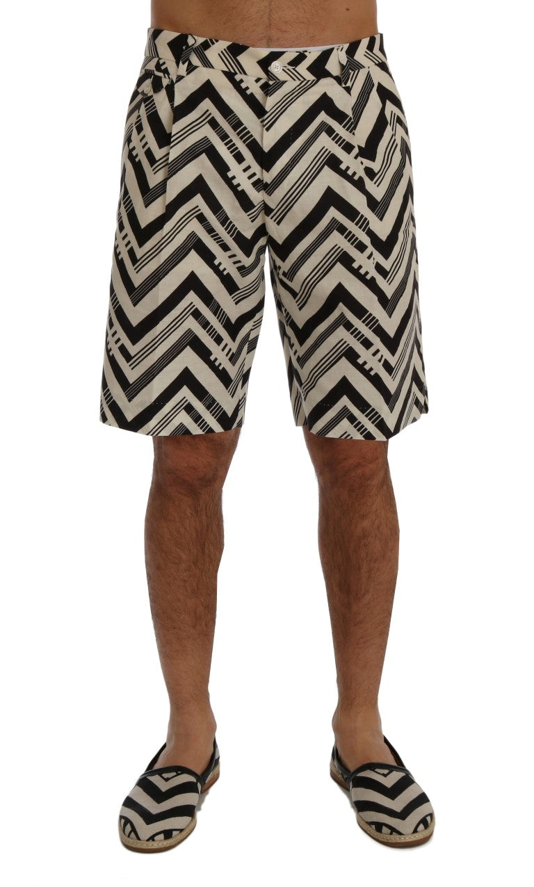 Gestreifte, lässige, kniehohe Shorts