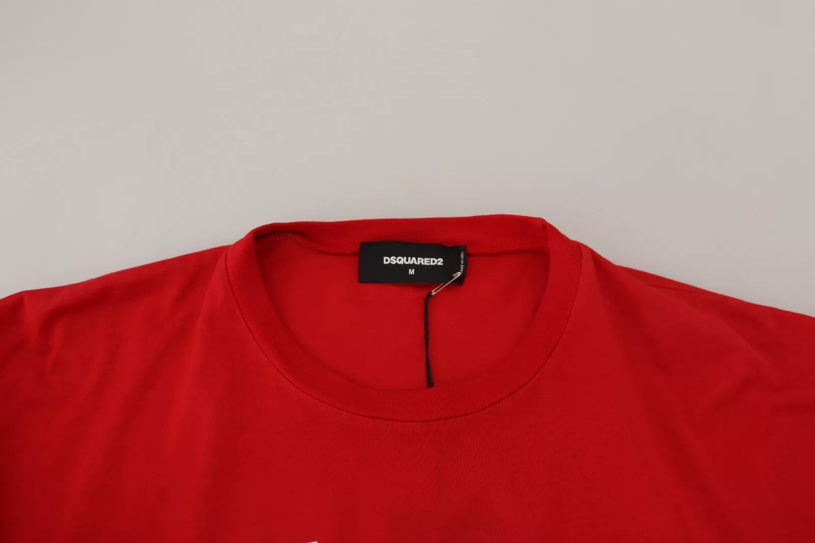 Rotes bedrucktes T-Shirt aus Baumwolle mit kurzen Ärmeln und Rundhalsausschnitt