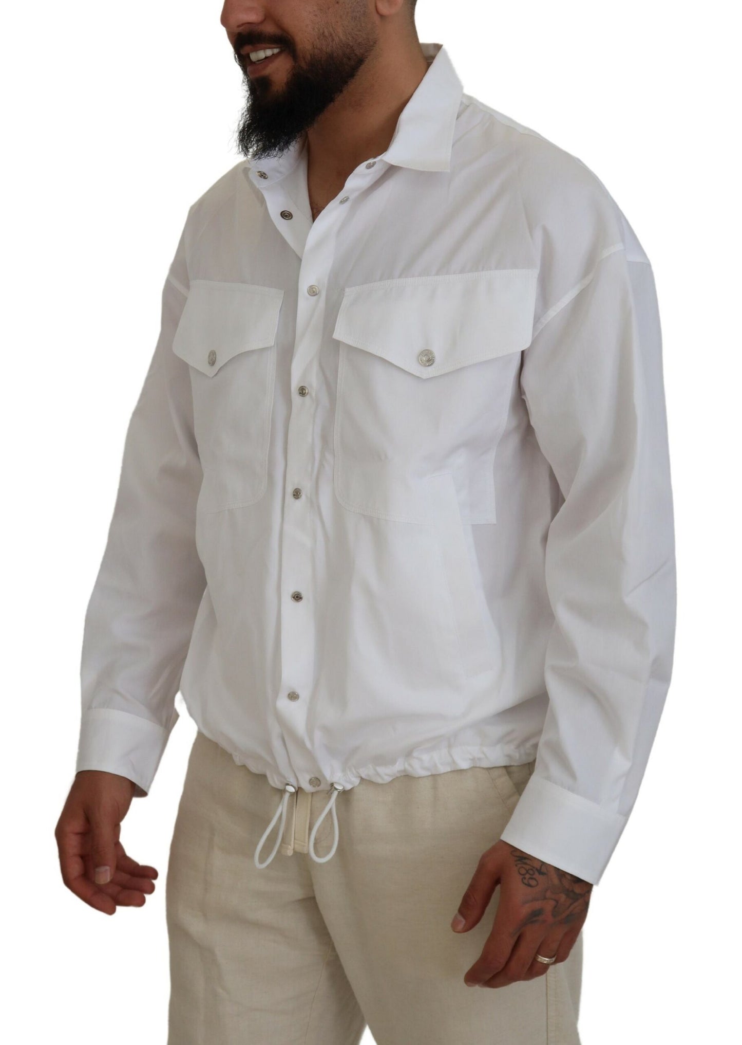 Weiße lässige Herrenjacke mit langen Ärmeln und Baumwollkragen