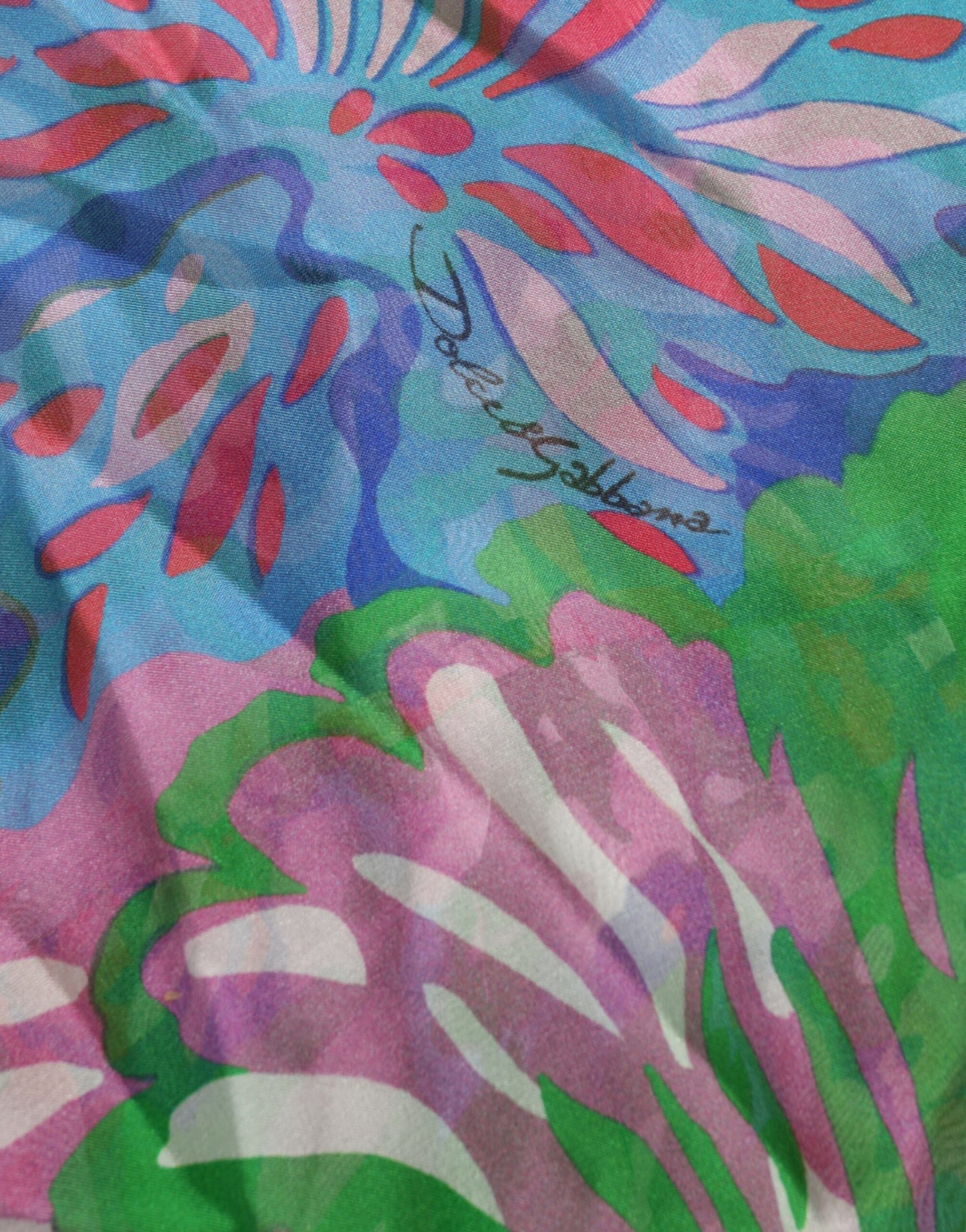 Mehrfarbiges Maxi-Kaftan-Kleid aus Seide mit Blumenmuster