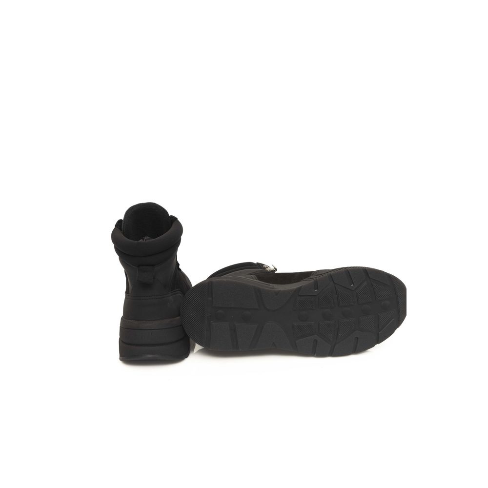 Black Cowhide Men Sneaker