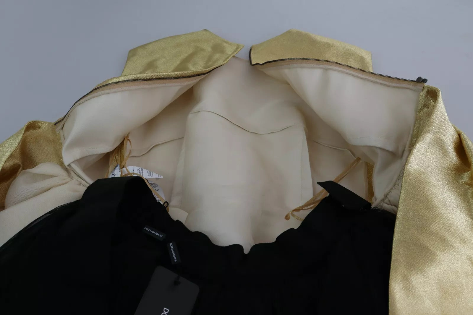 Ärmelloses A-Linien-Tüllkleid aus Polyester in Gold