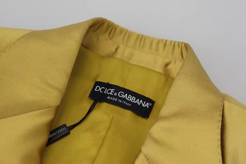 Goldfarbener Blazer aus Satin mit langen Ärmeln