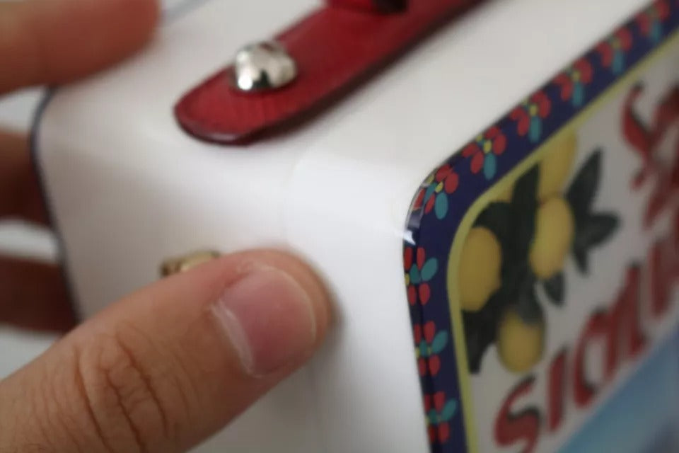 Quadratische Handtasche „Sicilia“ aus Plexiglas in Weiß