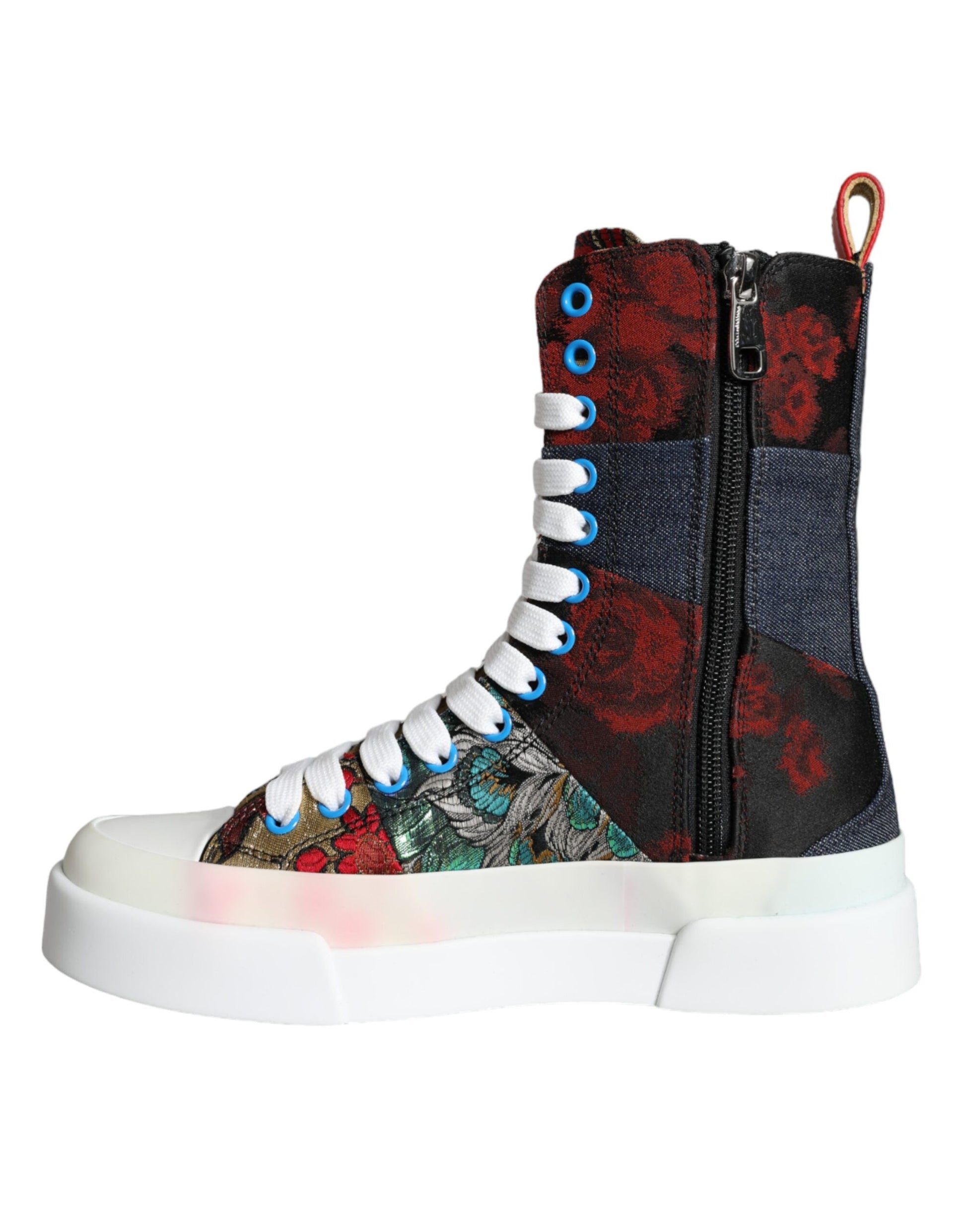 Mehrfarbige High-Top-Sneakers mit Patchwork-Logo