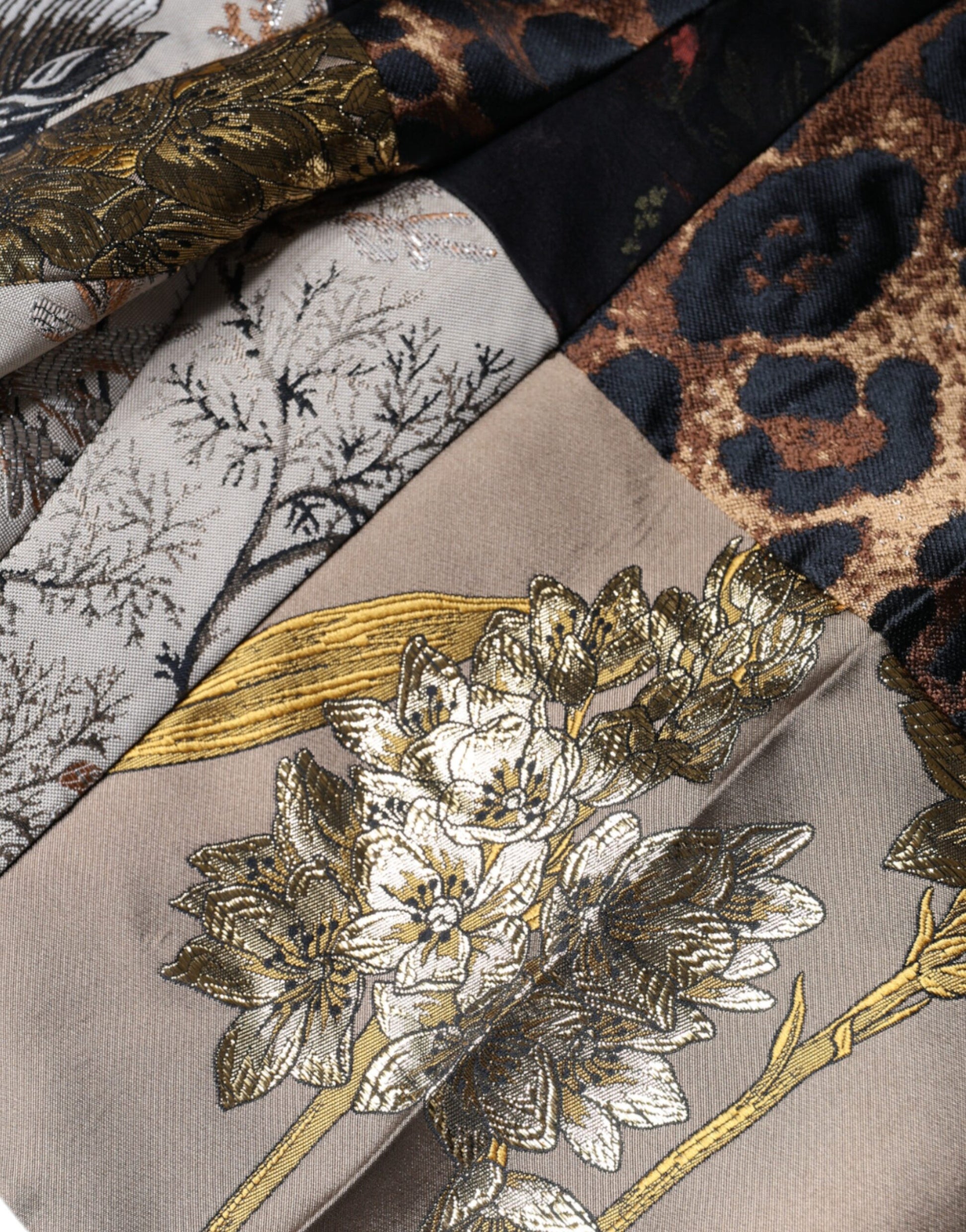 Mehrfarbige Jacquard-Hose mit hoher Taille und Patchwork