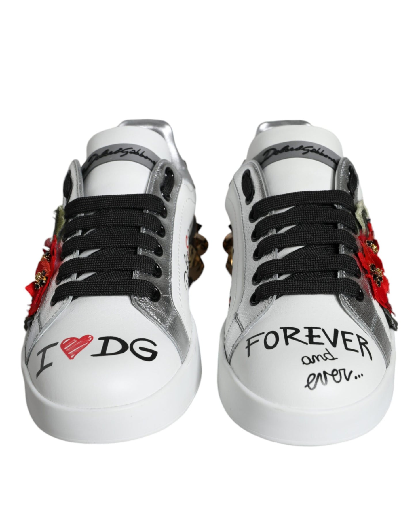 Weiße Sneakers aus Leder mit Blumen- und Nietenbesatz