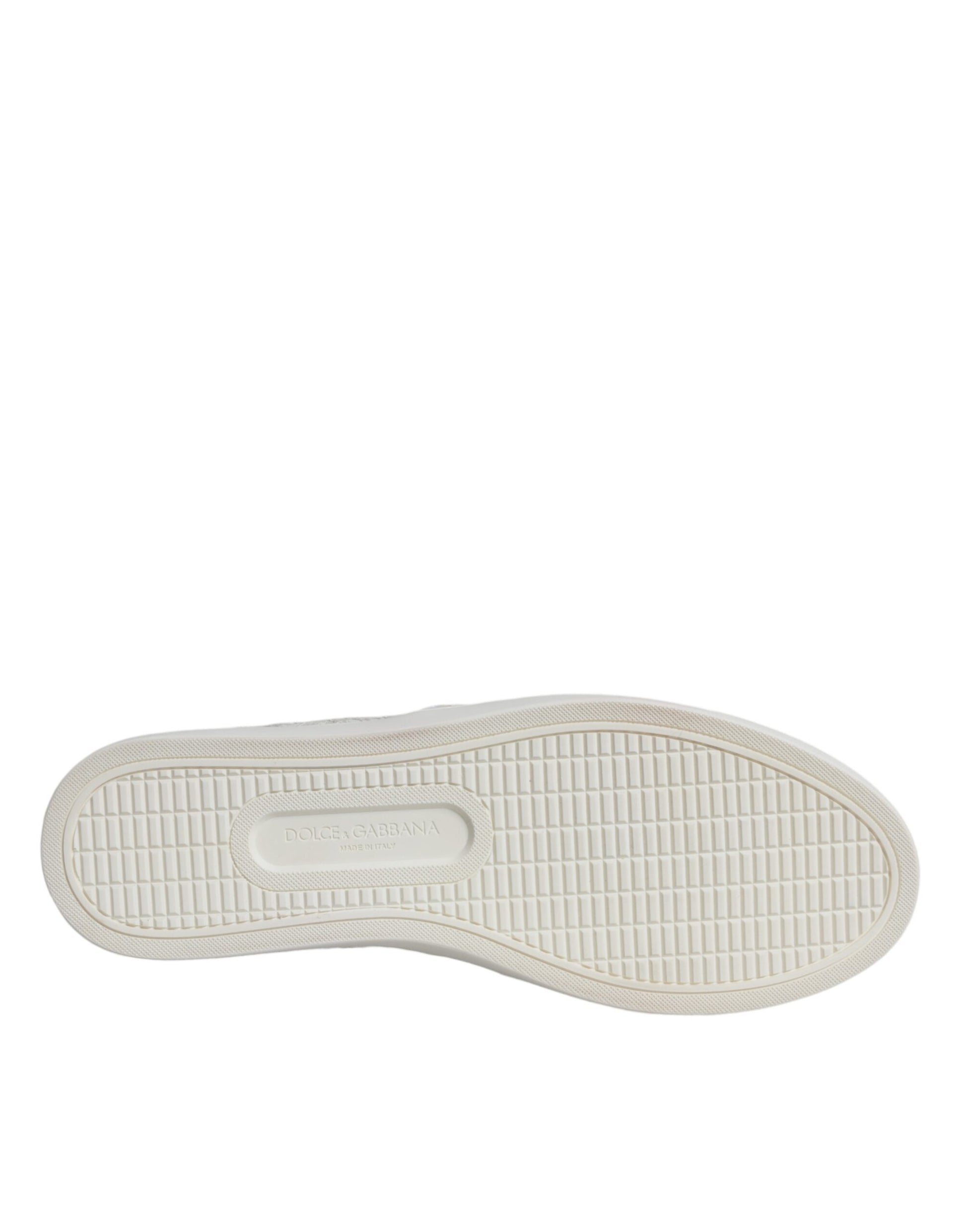 Weiße Slipper aus Leder mit Schnürung