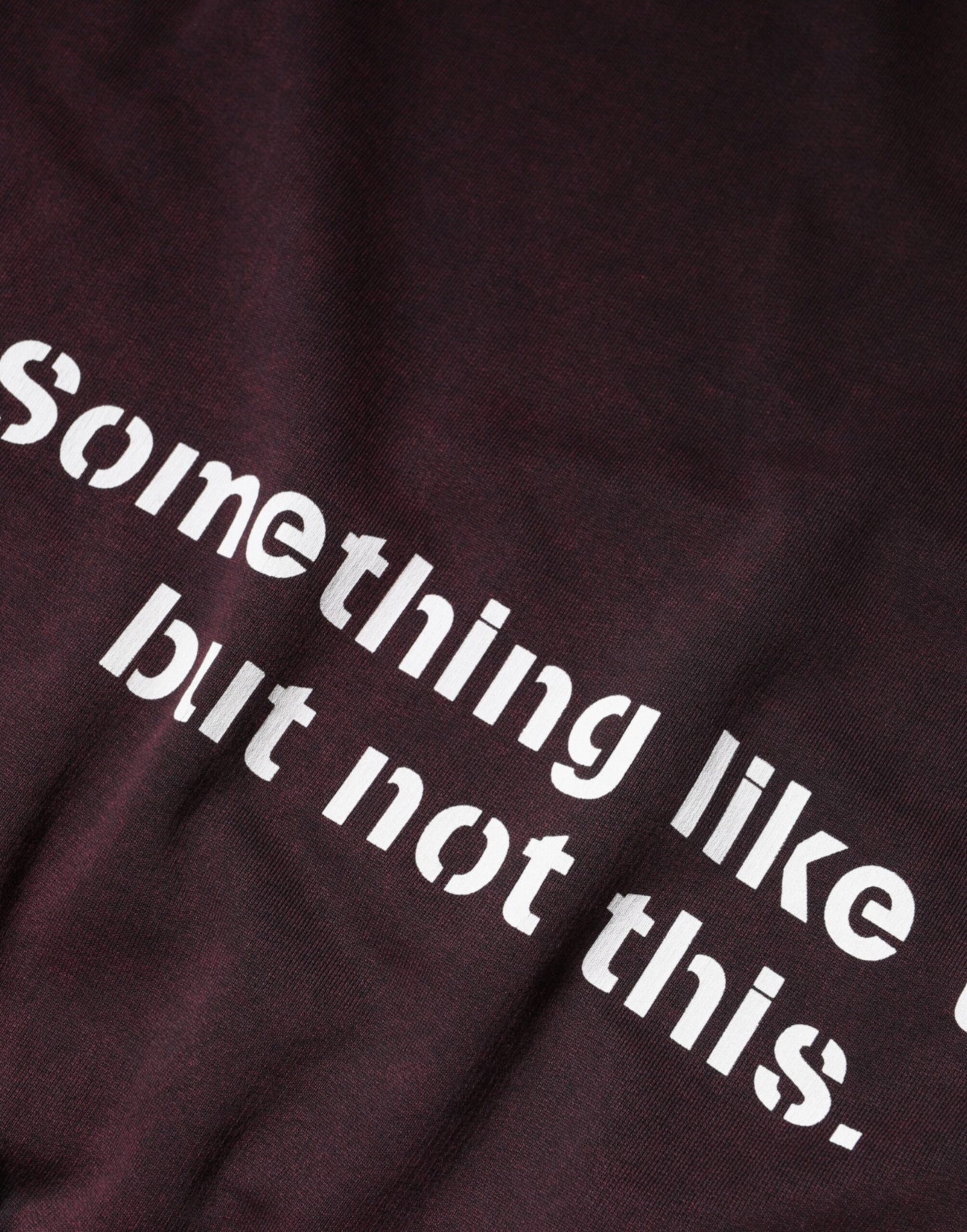 Kastanienbraunes Sweatshirt mit Rundhalsausschnitt und Logo für Herren