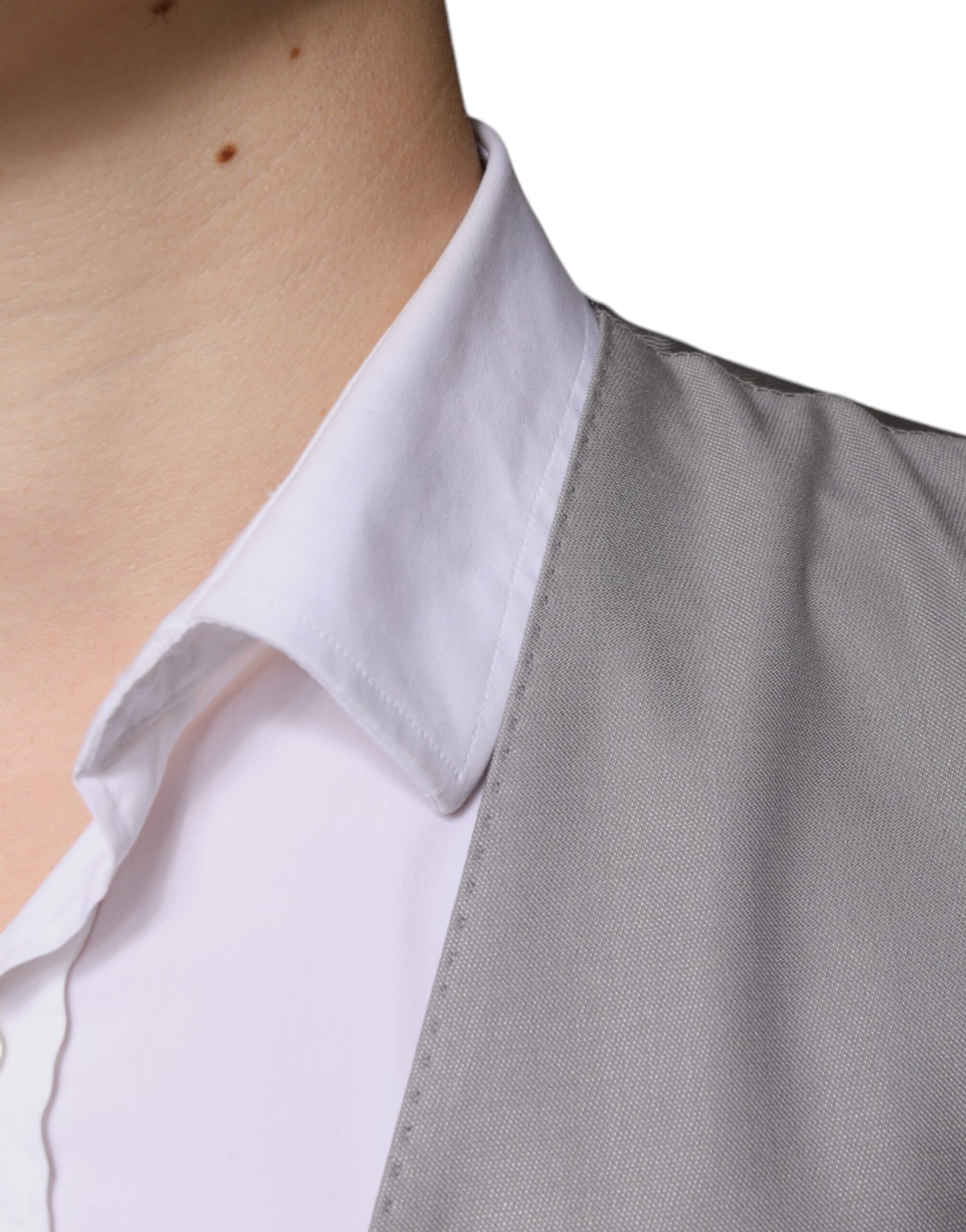 Hellgraue Weste aus Wolle für formelle Anlässe