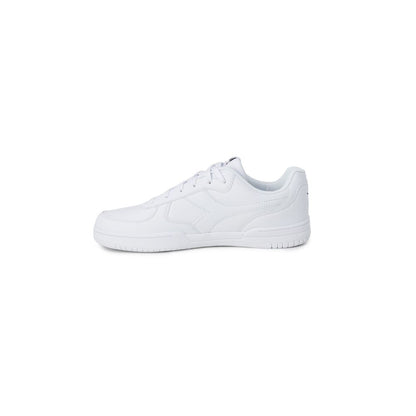 Weißer Sneaker aus Kunstleder