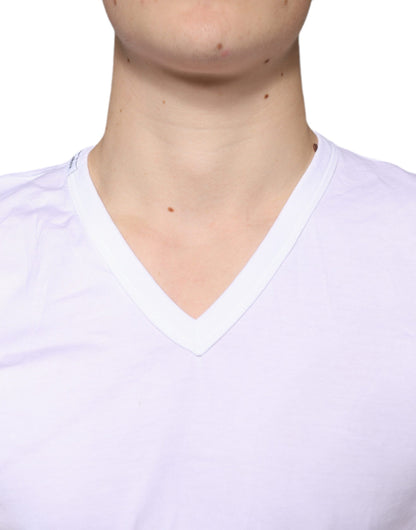 Weißes T-Shirt aus Baumwolle mit V-Ausschnitt und kurzen Ärmeln