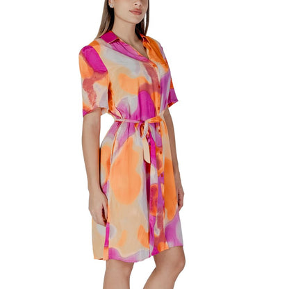Oranges Baumwollkleid