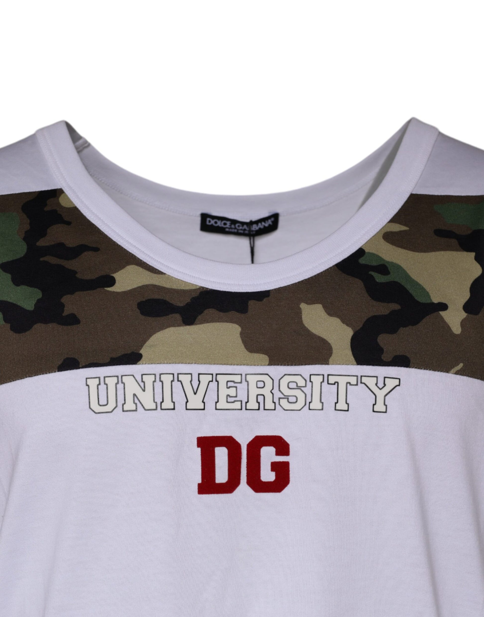 Weißes ärmelloses T-Shirt mit Camouflage-Muster