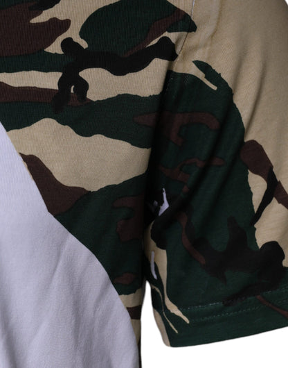 Weißes T-Shirt mit Rundhalsausschnitt und Camouflage-Sternen