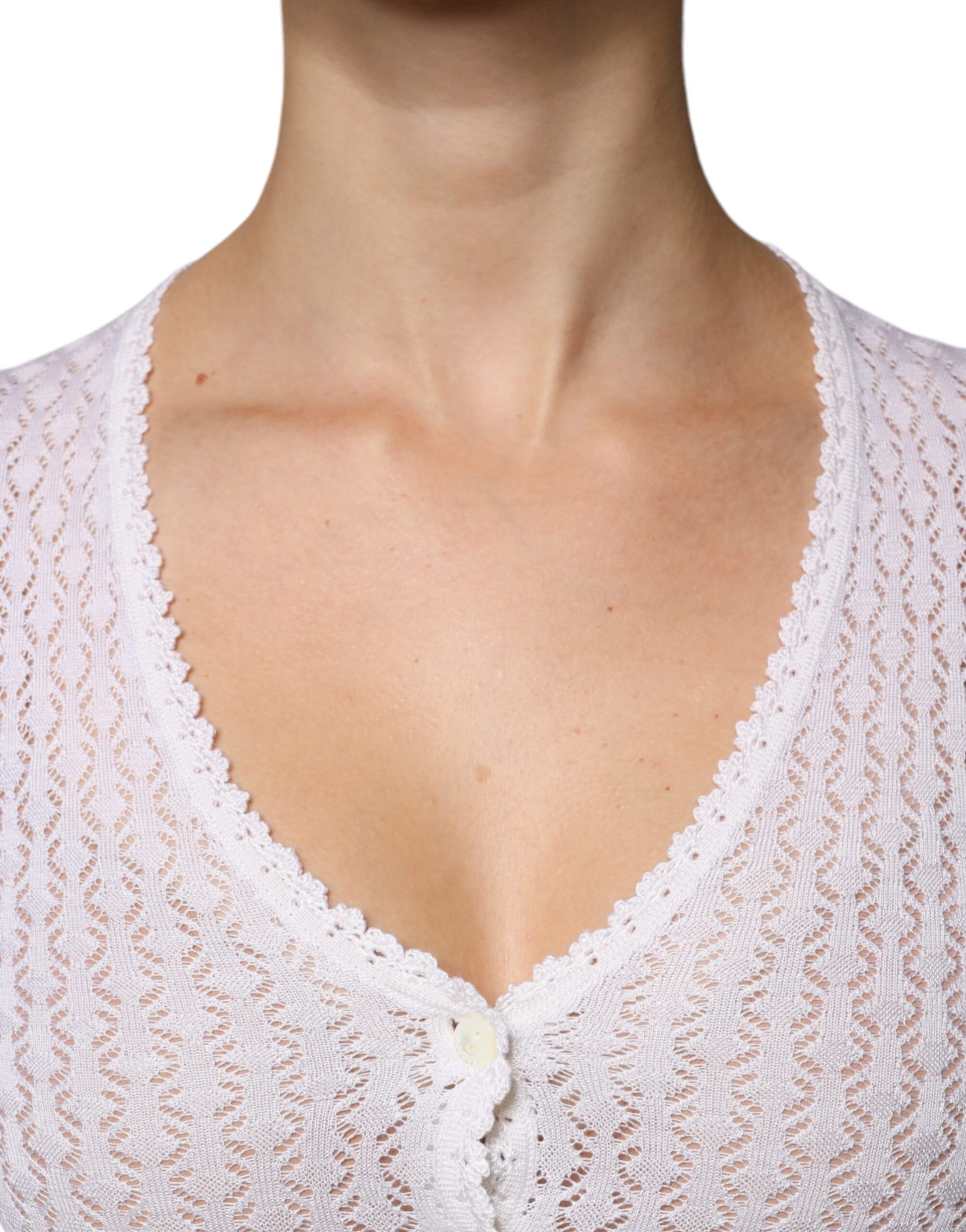 Weißer Seiden-Cardigan mit Knopfleiste