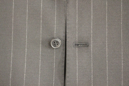 Elegante schwarze gestreifte Wollweste