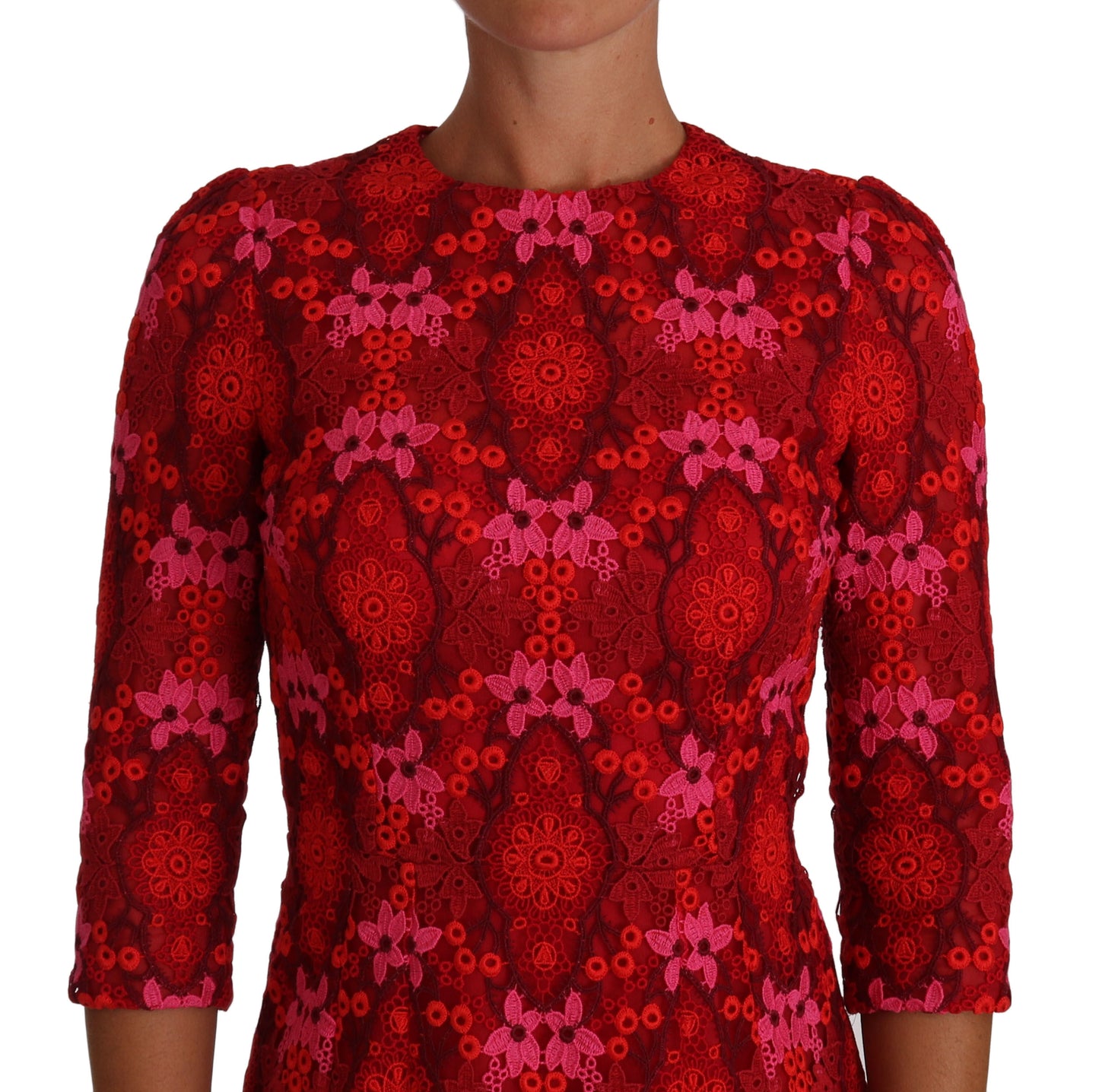 Elegantes knielanges Kleid mit Häkelmuster und Blumenmuster
