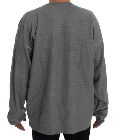 Eleganter grauer Pullover mit Rundhalsausschnitt aus Seide