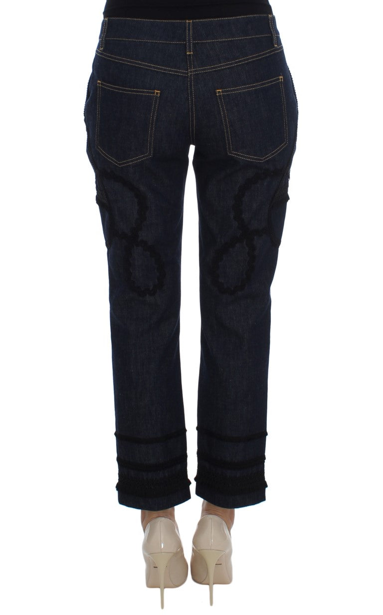 Bestickte Capri Jeans für elegantes Styling