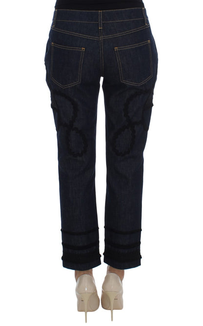 Bestickte Capri Jeans für elegantes Styling