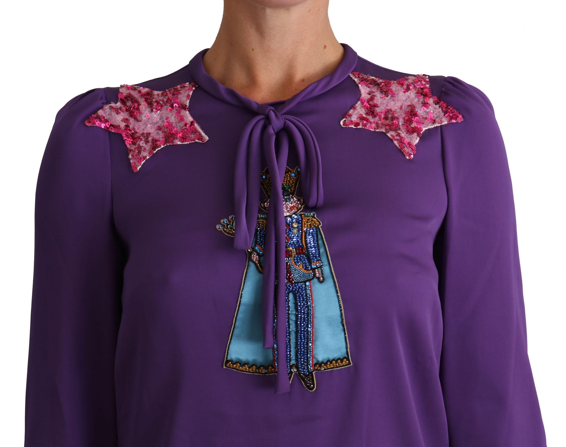 Verzauberte lila Seidenbluse mit Kristallen
