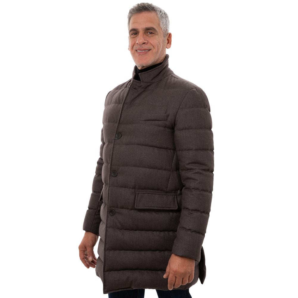 braune Wolljacke