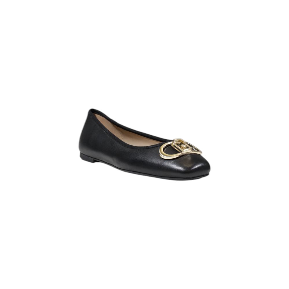 Black Leather Flat Shoe