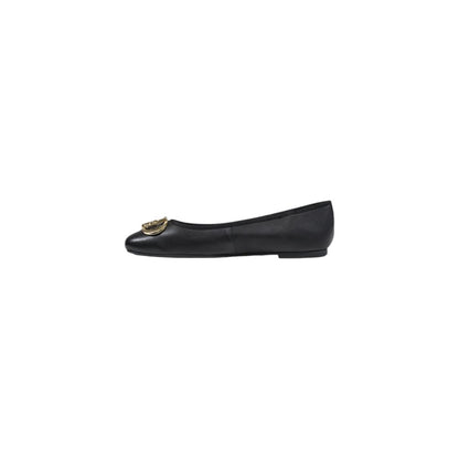 Black Leather Flat Shoe